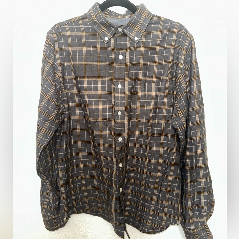 Van Heusen Black and Brown Plaid Dress Shirt